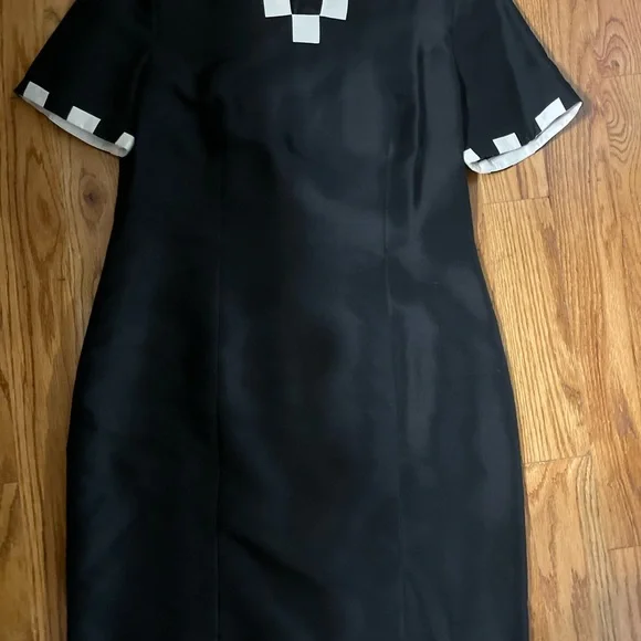 Silk black dress - Picture 2 of 3